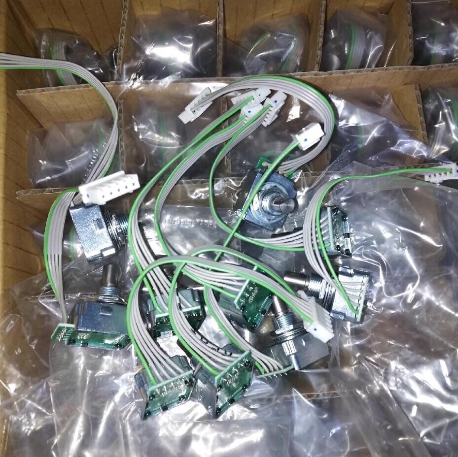 1PC New Tosoku RE21 PC25CH16F RE21PC25CH16F Wheel Encoder Brand