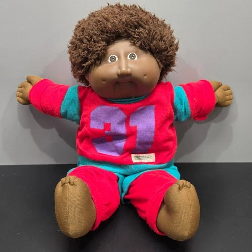 Cabbage Patch Kids Original Doll w/Outfit Brown Hair 1982 Coleco