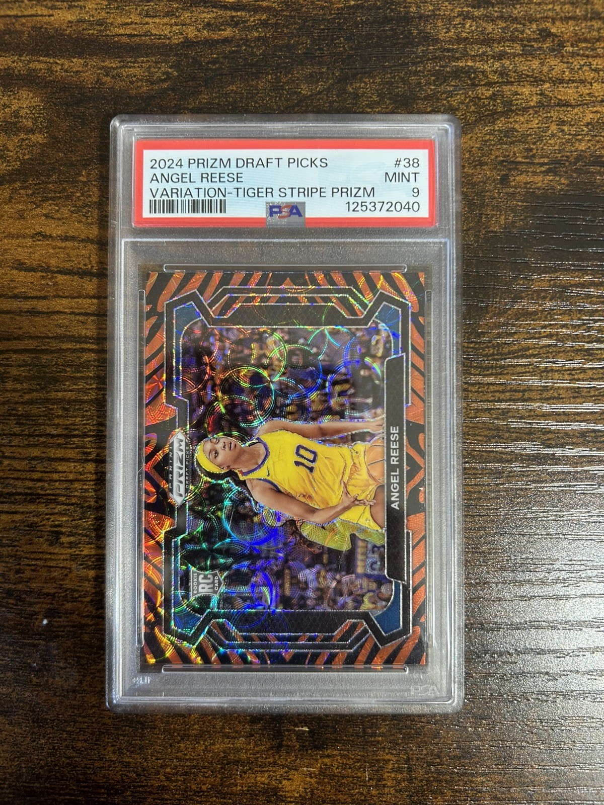 2024-25 Panini Prizm Draft Picks - Angel Reese #38 Tiger Stripes Prizm...