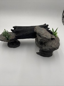 Thrive Log and Stones Terrarium Ornament