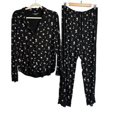 Victoria  s Secret Black and Pink Floral Pajama Set Size Large