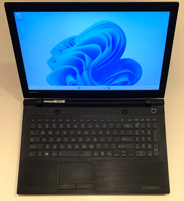 Toshiba Satellite C55-C 15.6'' WIN 11 ACTIVATED i3-5005U 2.0GHZ 8GB RAM 500GB HDD