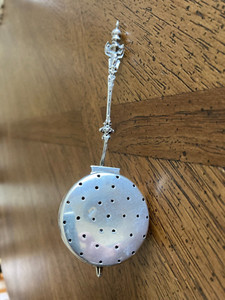 A continental 800 silver tea infuser