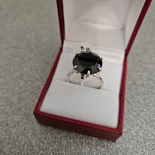 Beautiful 10.5ct Black Spinel Solitaire ring in Sterling silver
