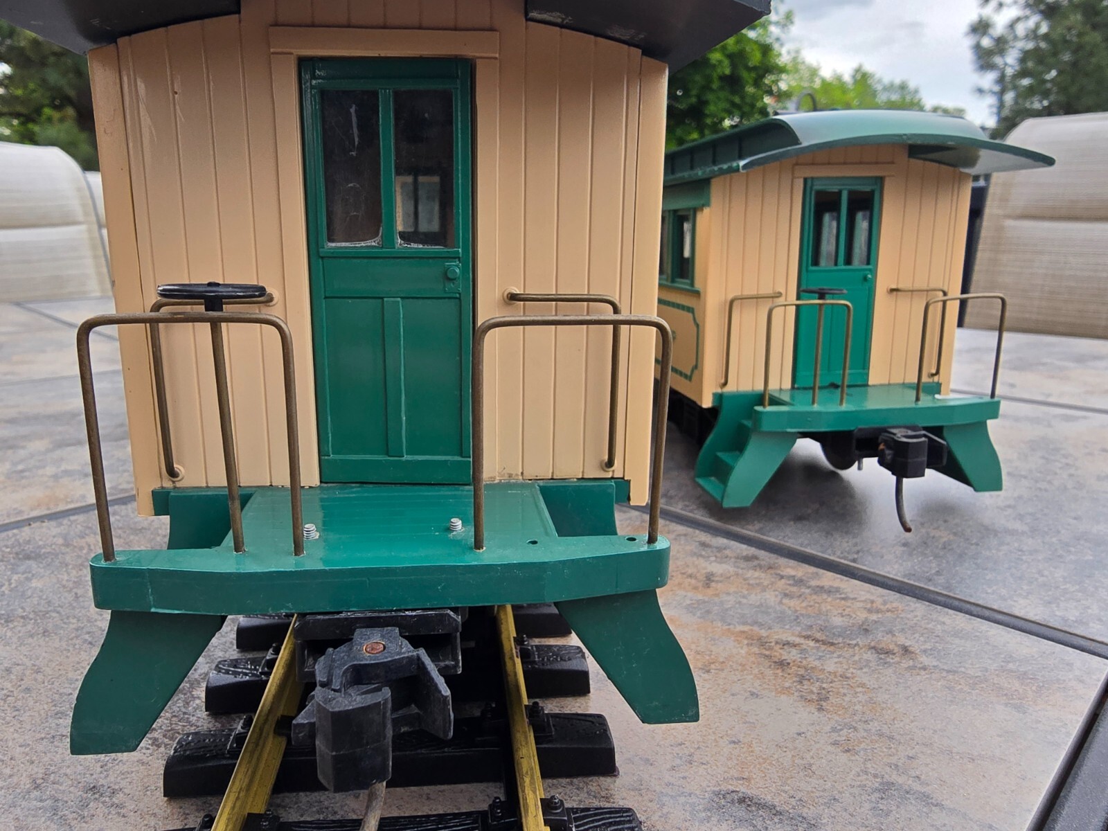 RARE Kalamazoo G Scale Union Pacific 5Car Baggage & Passenger Coaches