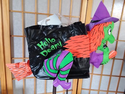 SCARY CARRIES Vinyl Trick or Treat CANDY BAG Inflatable Witch HALLOWEEN READ