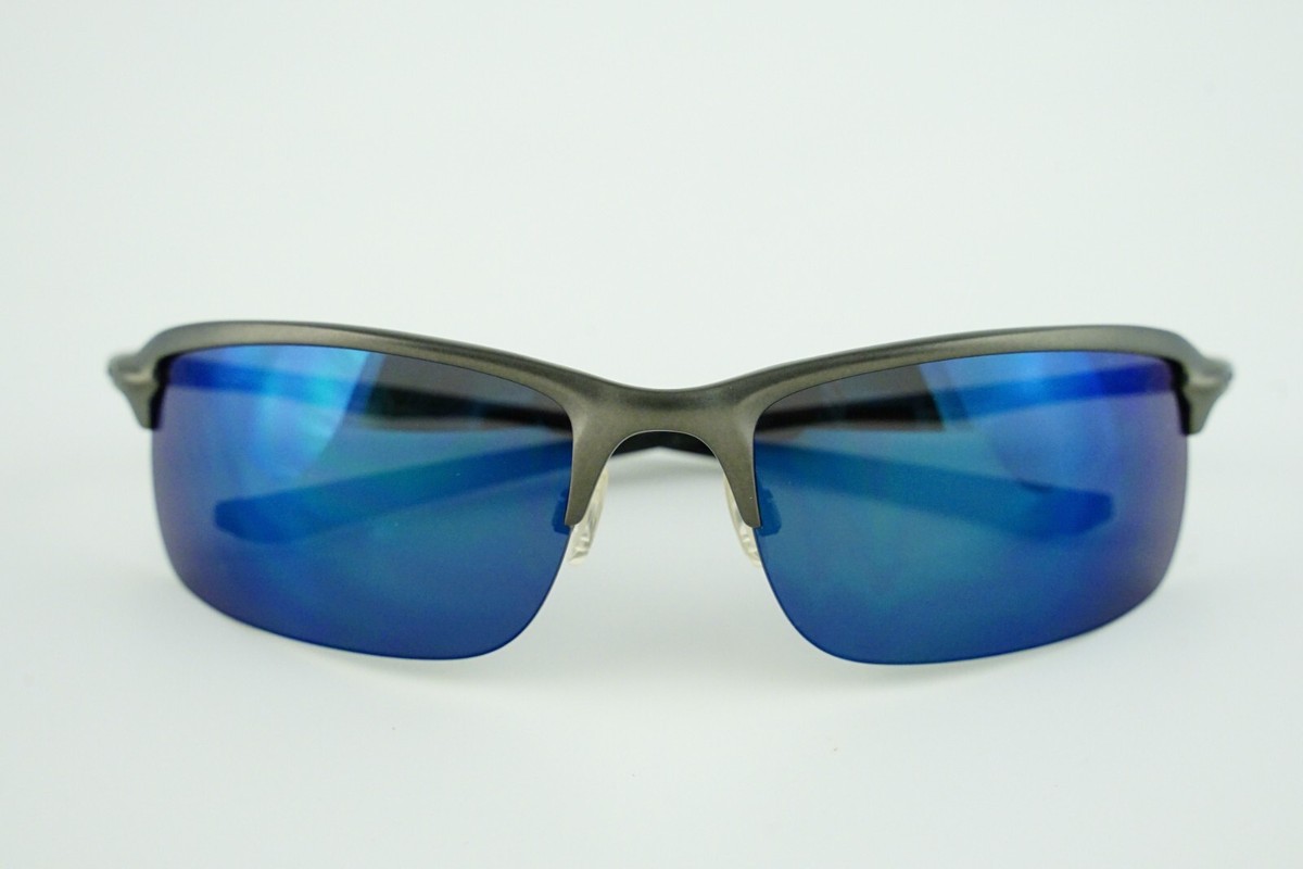 New! Oakley OO4071-02 Wiretap Carbon Grey / Ice Iridium 61 New! Oakley OO4071-02 Wiretap Carbon Grey / Ice Iridium 61