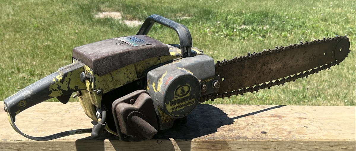 Vintage PIONEER 2073 Chainsaw Chain Saw with Bar (kk) | eBay
