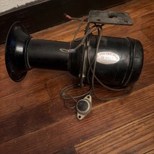 C4 Antique Horn Model A Ford Styled 12-volt Hutchins Ahooga Ahoogah Ah-ooo-gah