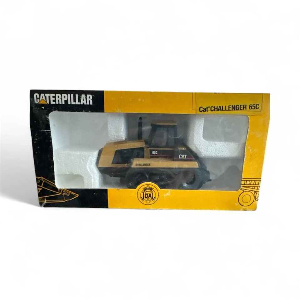 Caterpillar CAT  Challenger 65 Agricultural Tractor - Vintage JOAL 1/50 Diecast - Image 3 of 4
