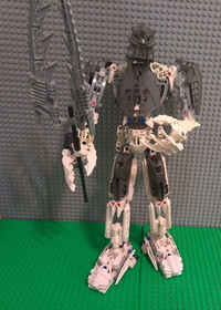 Lego Bionicle Takanuva 8699 100% Complete with Instruction Manual