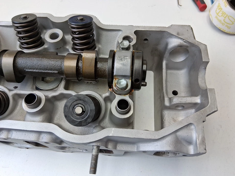 TOYOTA 22RE Cylinder head remand factured. - Image 4 of 4