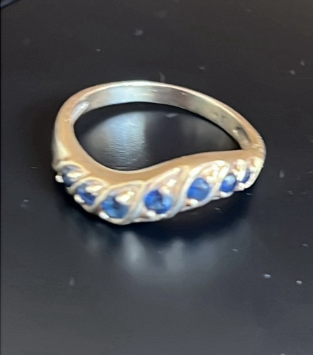 14k gold sapphire row wavy ring