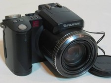 Fujifilm FinePix 6900Z Digital Camera Smart Media Compact Excellent Condition