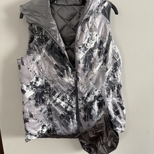 Gerry Women's Reversible 90 Down Puffer Vest Hooded Black Gray Print Zip Large