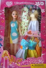Pretty Girl Prom Queen Vogue Fashion Doll With Dresses # 63057 (Blue, White)