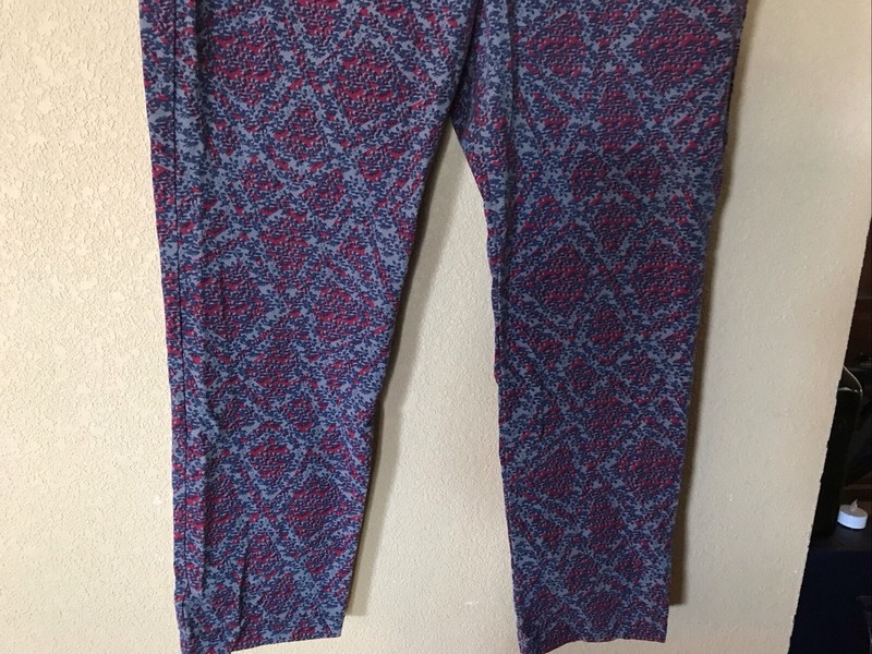 CAbi 806 Womens Sz 16 Floral Palm Beach  28" Inseam Stretch Ankle Jeans