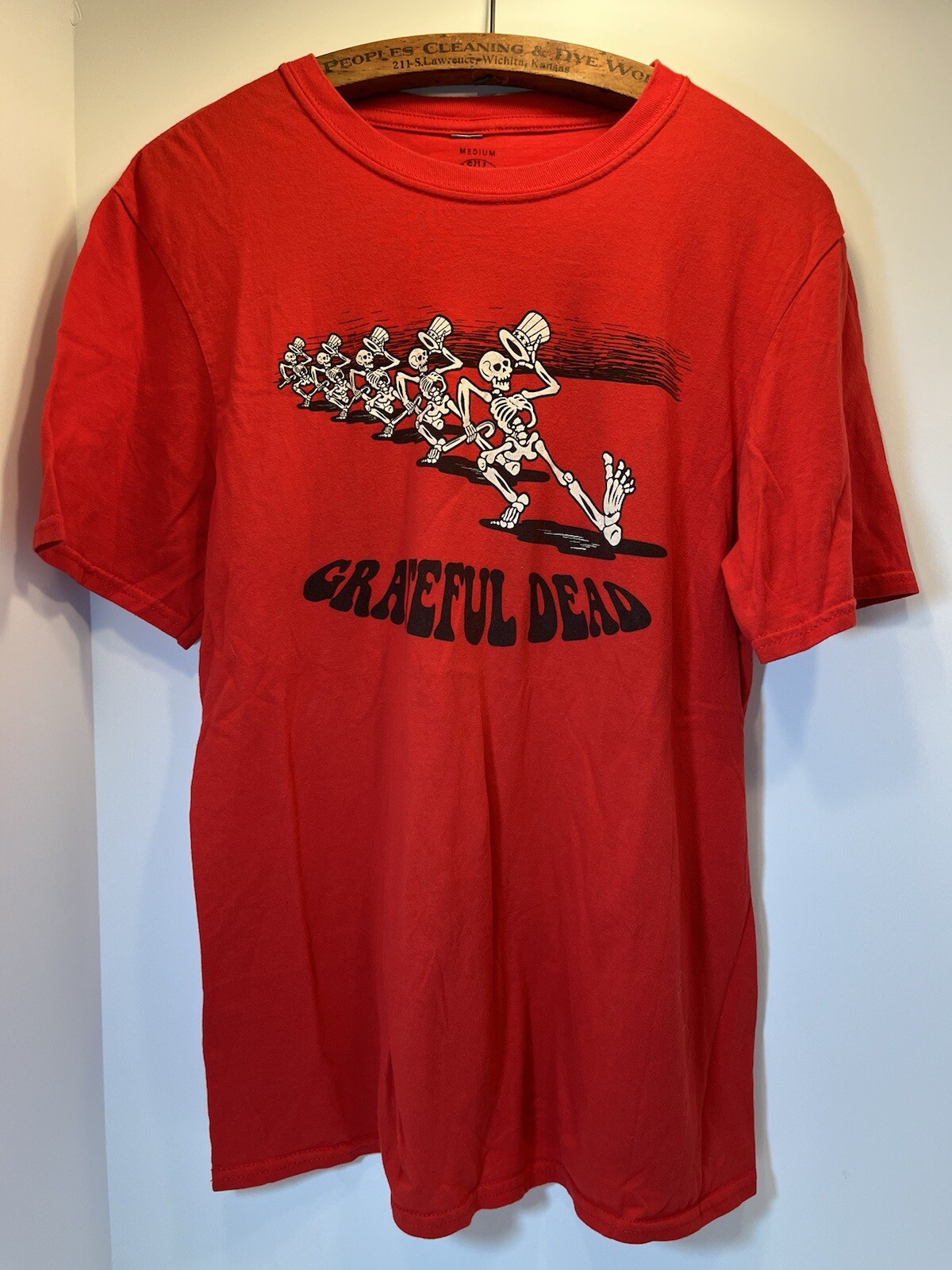 Grateful Dead Size M Marching Skeleton Parade Dea… - image 1