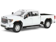 2022 GMC Sierra 2500 Denali - Summit White (Exclusive) Diecast 1:64 Scale Model