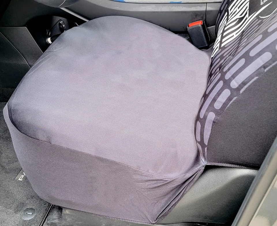 Nuevo diseño Star Wars Darth Vader juego de fundas de asiento de coche de tela negra para Toyota Foto 4 de 4