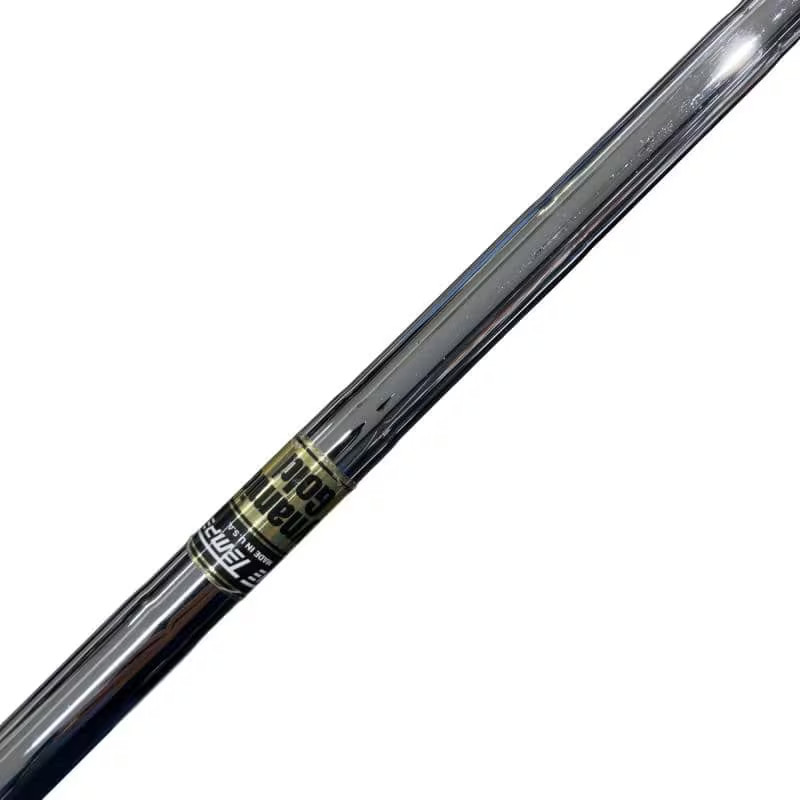 Titleist Right Handed Iron Set MB 712 4-9,P Dynamic Gold Flex S200