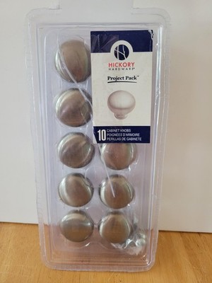 Hickory Hardware Project Pack 10 Cabinet Knobs Satin Nickle Finish 1 1/4'' Opened
