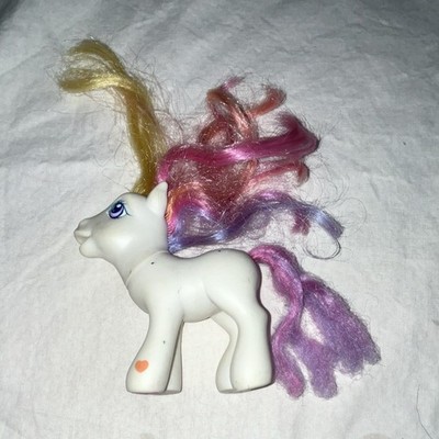 My Little Pony G3 White Pony Figure Multicolor Pink Purple Yellow Mane 2005