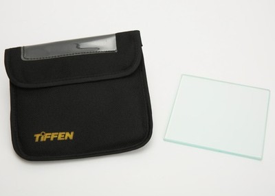 Tiffen 4 x 4'' Ultra Contrast 3 Filter - Hellt Schatten auf, um mehr Details einzufangen