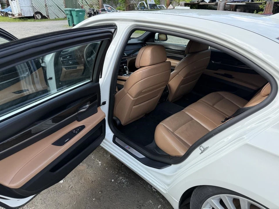 2009-2015 宝马 750i 左驾驶员侧摇杆带柱白色 — 第 2/4 张图片