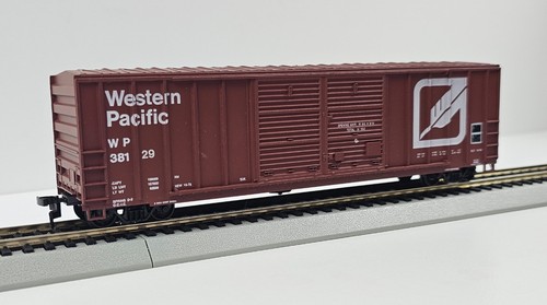 Coche de carga HO Roundhouse 1981 Western Pacific 50' doble puerta #38129 | Zustand: Used