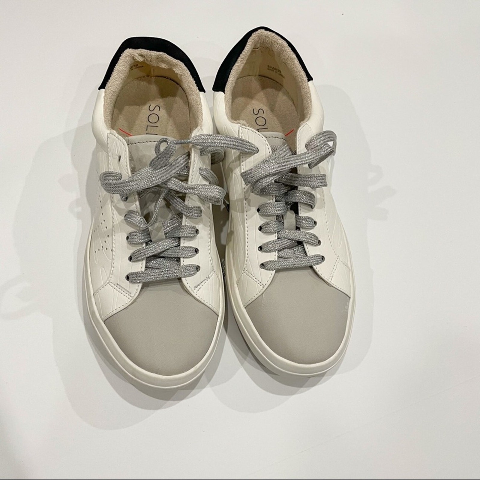 SAOLA Sneakers Sole Society traforate nuove senza etichetta bianche
