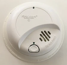 First Alert 9120B Smoke Detector amp Alarm AC Powered With Battery Backup