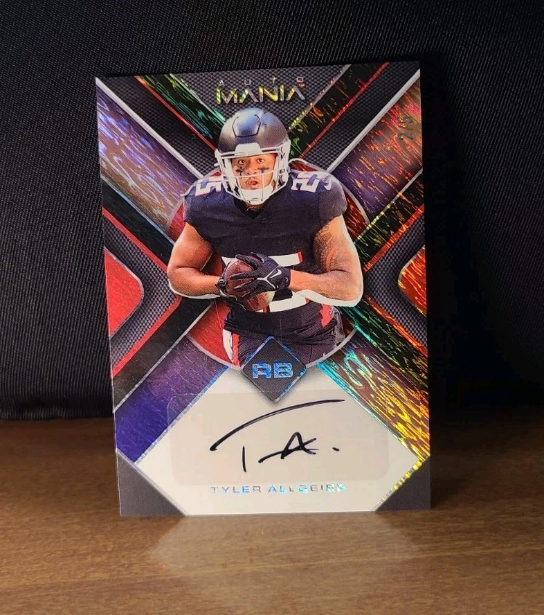 2022 Wild Card Auto Mania Retail - Triangle Tyler Allgeier #AM-TR69 Purple/Gold - Image 3 of 4
