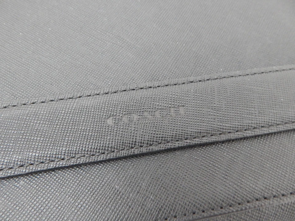 Coach Genuine Saffiano Leather Zip Case For iPad 5th Gen & 6th Gen Black New - Image 2 of 4