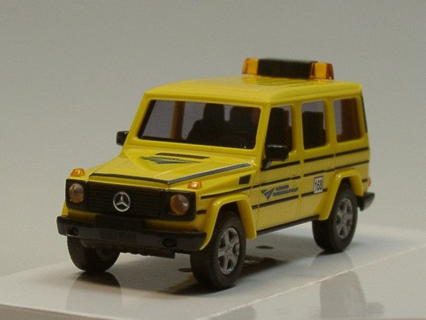 Busch Mercedes G-Modell, Follow Me, Flughafen Paderborn - 51431 - 1:87-image