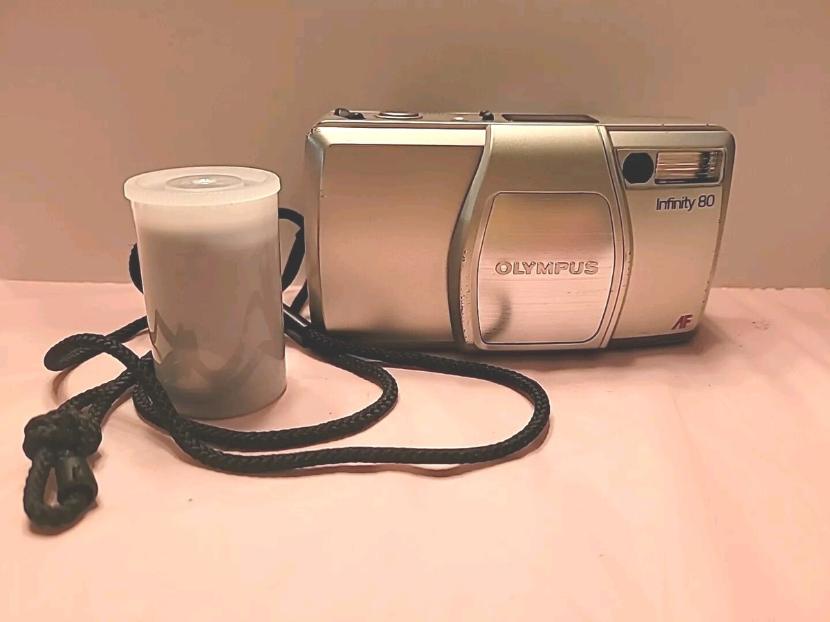 Olympus Infinity Stylus Zoom 80 Wide DLX 35mm Point & Shoot Film