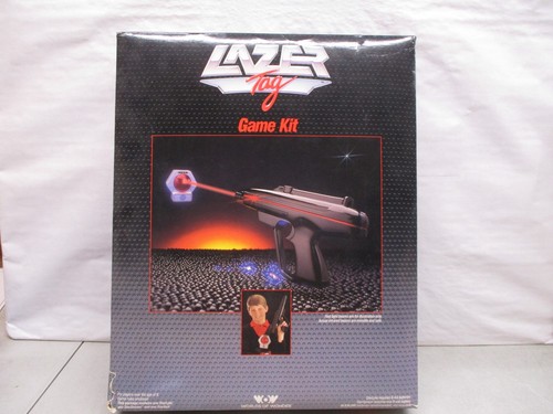 1986 Worlds of Wonder Laser Tag Game Kit