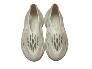 adidas gazelle silver green womens adidas Yeezy Boost 350 V2  Sole Folks