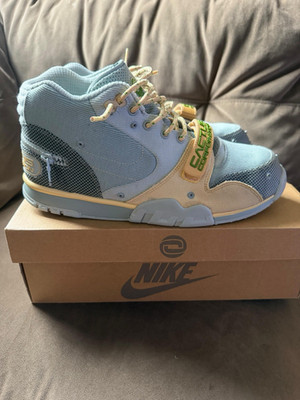 Nike Travis Scott Air Trainer 1 SP Grey Haze Mid Top Sneakers DR7515-001