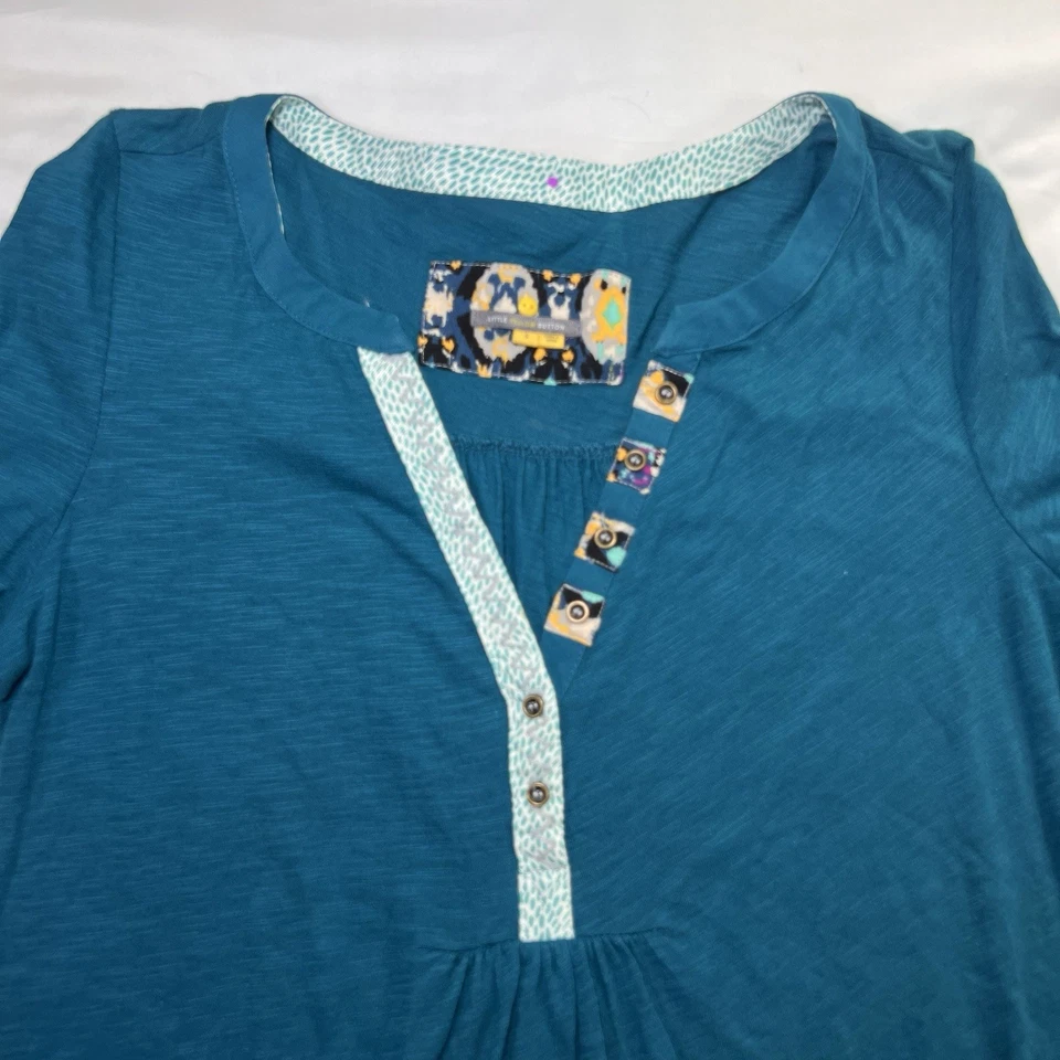 Top Little Yellow Button Anthropologie Talla S Azul Teal Verde Manga Larga Henley Foto 2 de 4