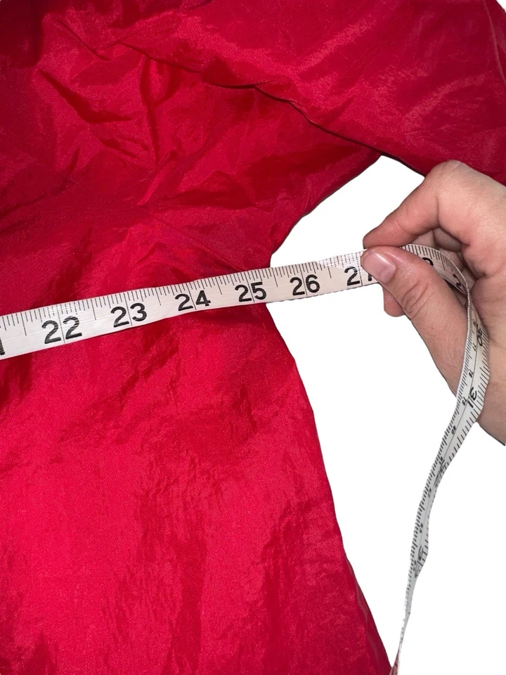 Chaqueta cortavientos vintage de nailon Athletic Works talla XL roja a presión hecha en EE. UU. Foto 4 de 4