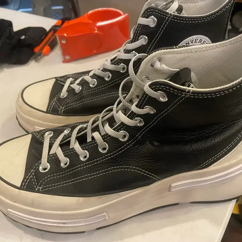 Converse Runstar Hike Leather High-Top Sneakers - Size 280 thumbnail 2