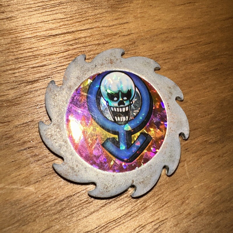 VINTAGE 90s HOLOGRAM SKULL POG MILK CAP BRASS  SAW BLADE SLAMMER