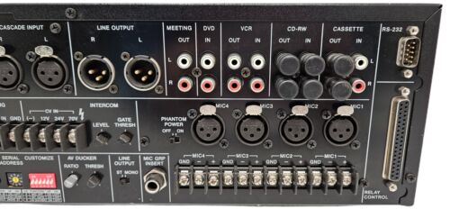 Tascam AV-452 Mixer / Amplifier - Picture 7 of 10