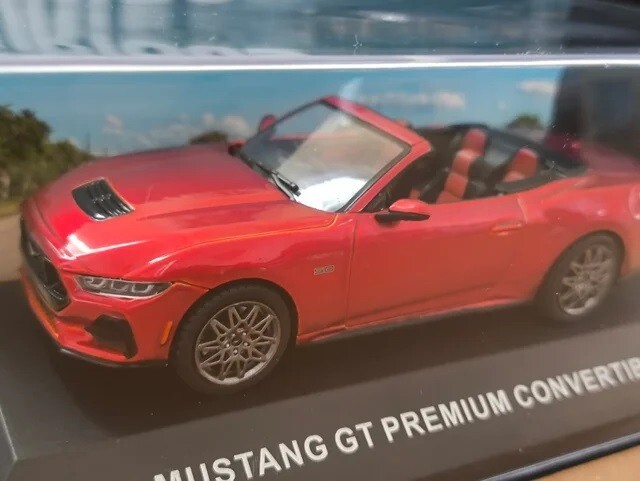 Ford Mustang GT Convertible ミニカー FORD MUSTANG GT PREMIUM CONVERTIBLE (2024), ALTAYA, DIECAST, 1:43