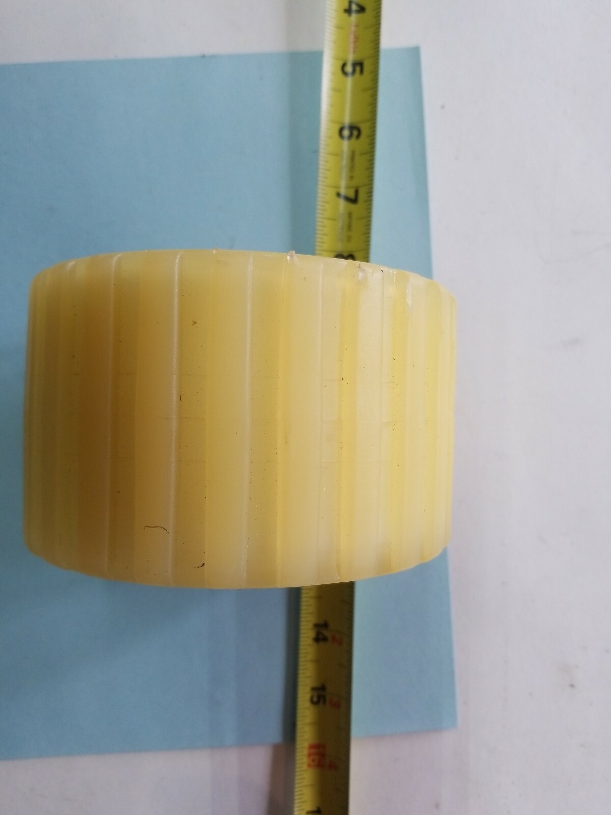 Yates 5" Yellow RIBBED WOBBLE Roller YR500YW Thermal Plastic Boat