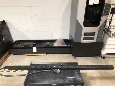 APC AP7961 Switched Rack 24 Outlets Power Distribution Bar-TESTED/GOOD CONDITION