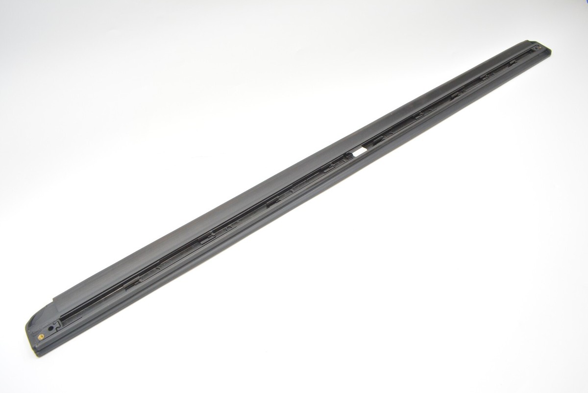 2007-2008 Audi RS4 B7 Front Left Lower Door Molding Trim RARE
