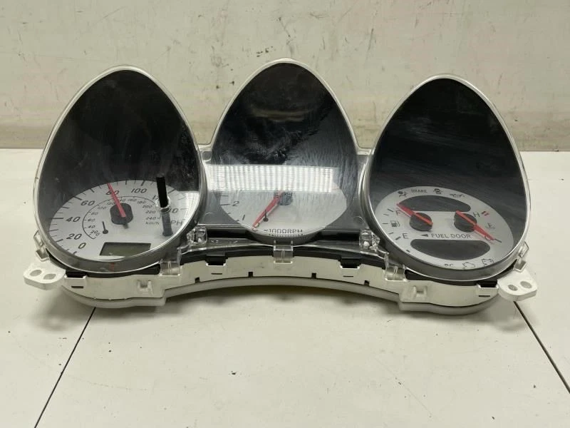  2001 TOYOTA  MR2 SPYDER  INSTRUMENT CLUSTER GAUGE SPEEDOMETER OEM+ - Image 2 of 4