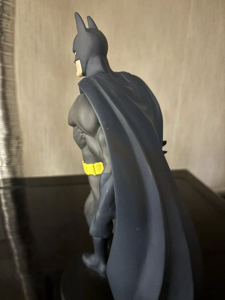 Warner Brothers Studio Store Batman 12” Figurine - Image 4 of 4
